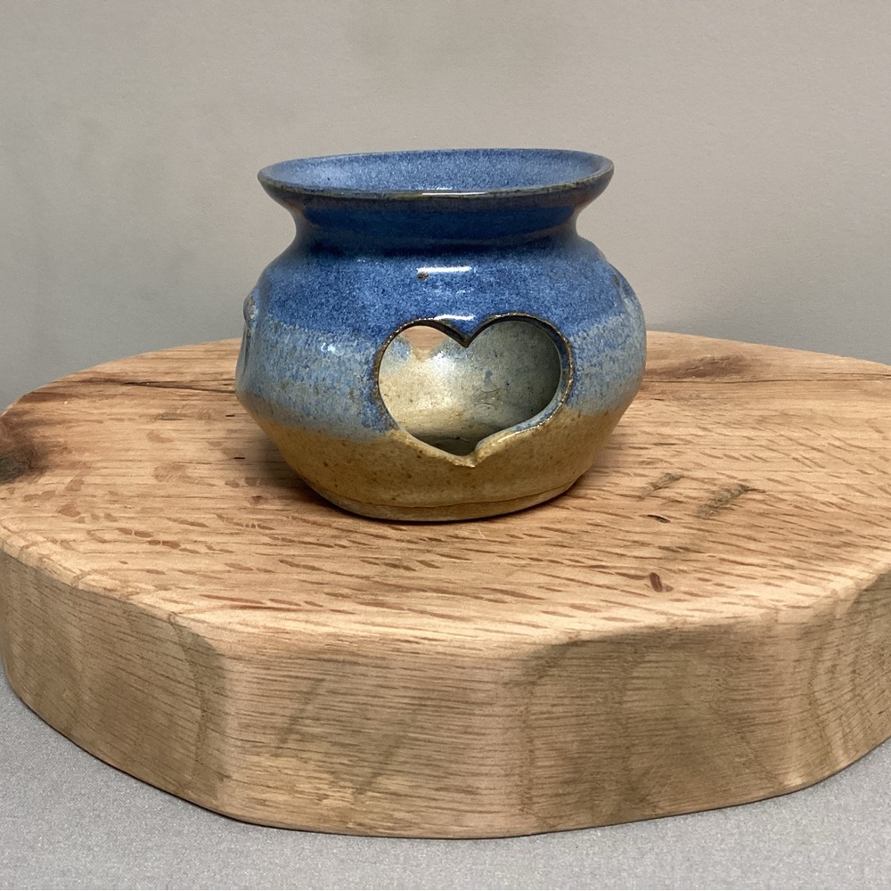 🔵 Handcrafted - Beautiful Tea Light Heart Seashell Theme Candle Holder - Stokes